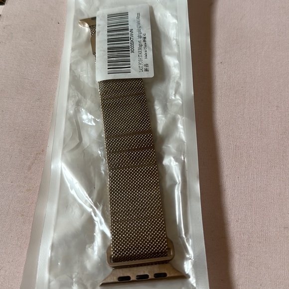 Smart watch ⌚️ Magnetic Gold band 49MM - Picture 2 of 2